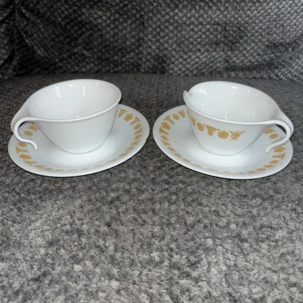 Set of 4 ~ Corelle ~ Butterfly Gold ~ Hook Handle Coffee Cups and Saucers